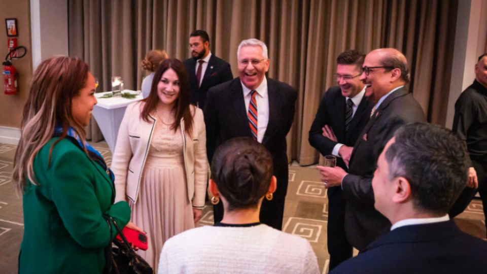 Geneva-Light-the-World